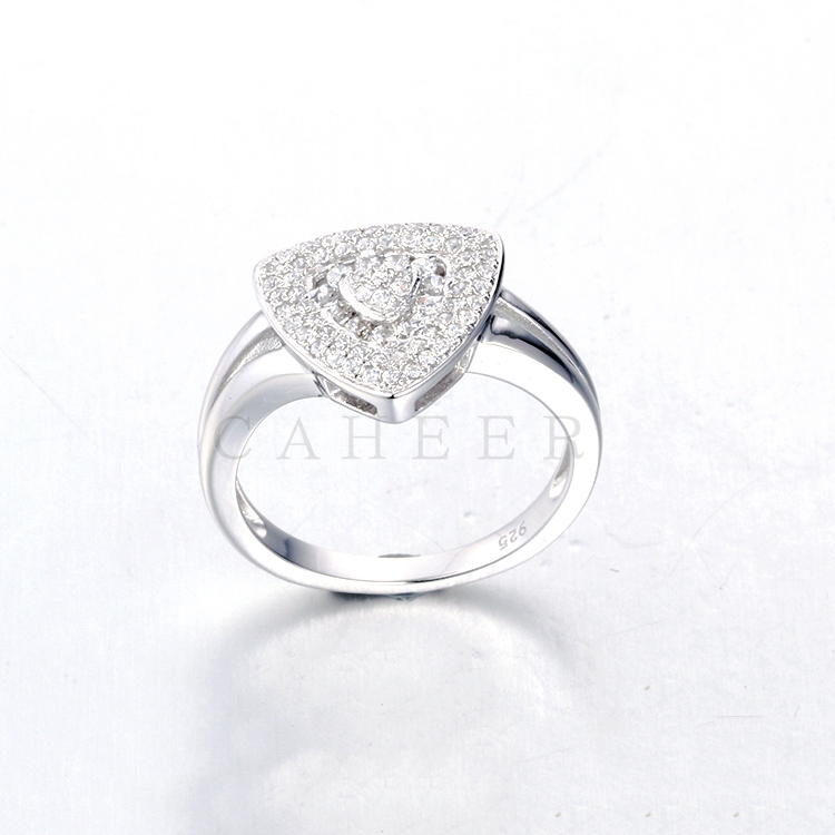 Triangle Shape Ring K0123R